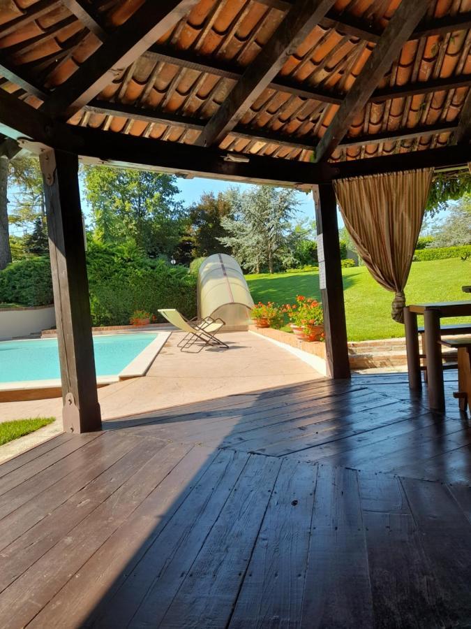 Tenuta Degli Angeli Rossi Άστι Εξωτερικό φωτογραφία
