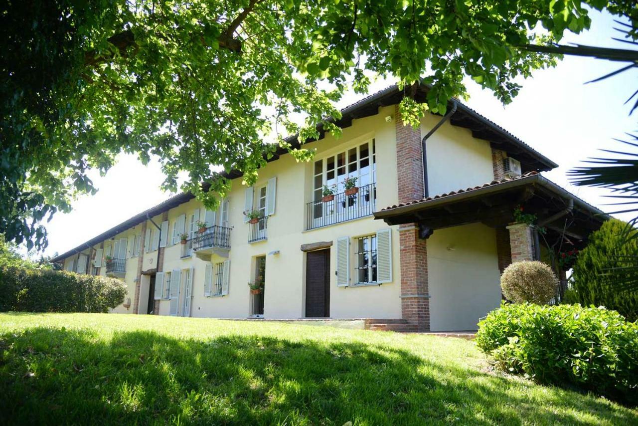 Tenuta Degli Angeli Rossi Άστι Εξωτερικό φωτογραφία