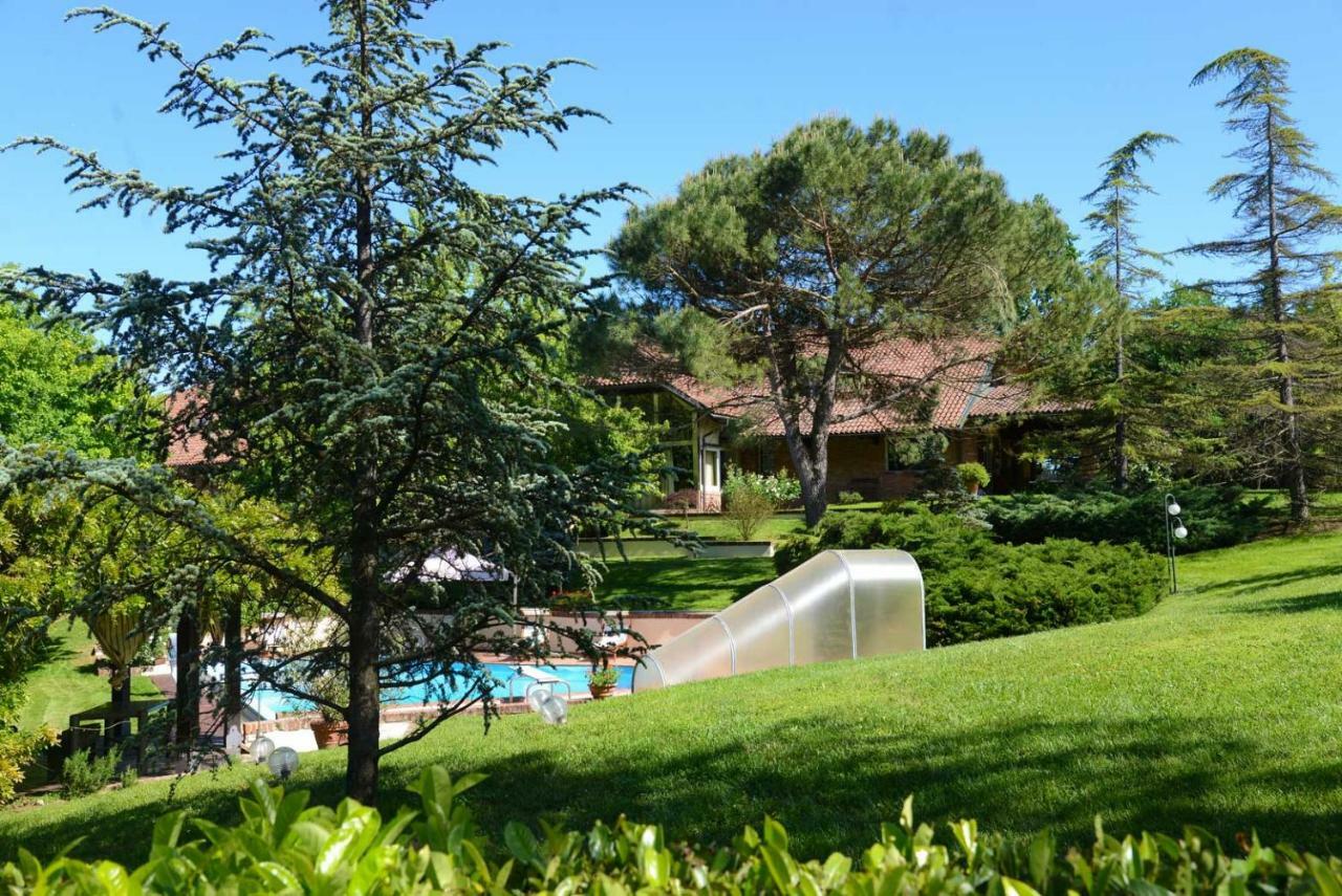 Tenuta Degli Angeli Rossi Άστι Εξωτερικό φωτογραφία