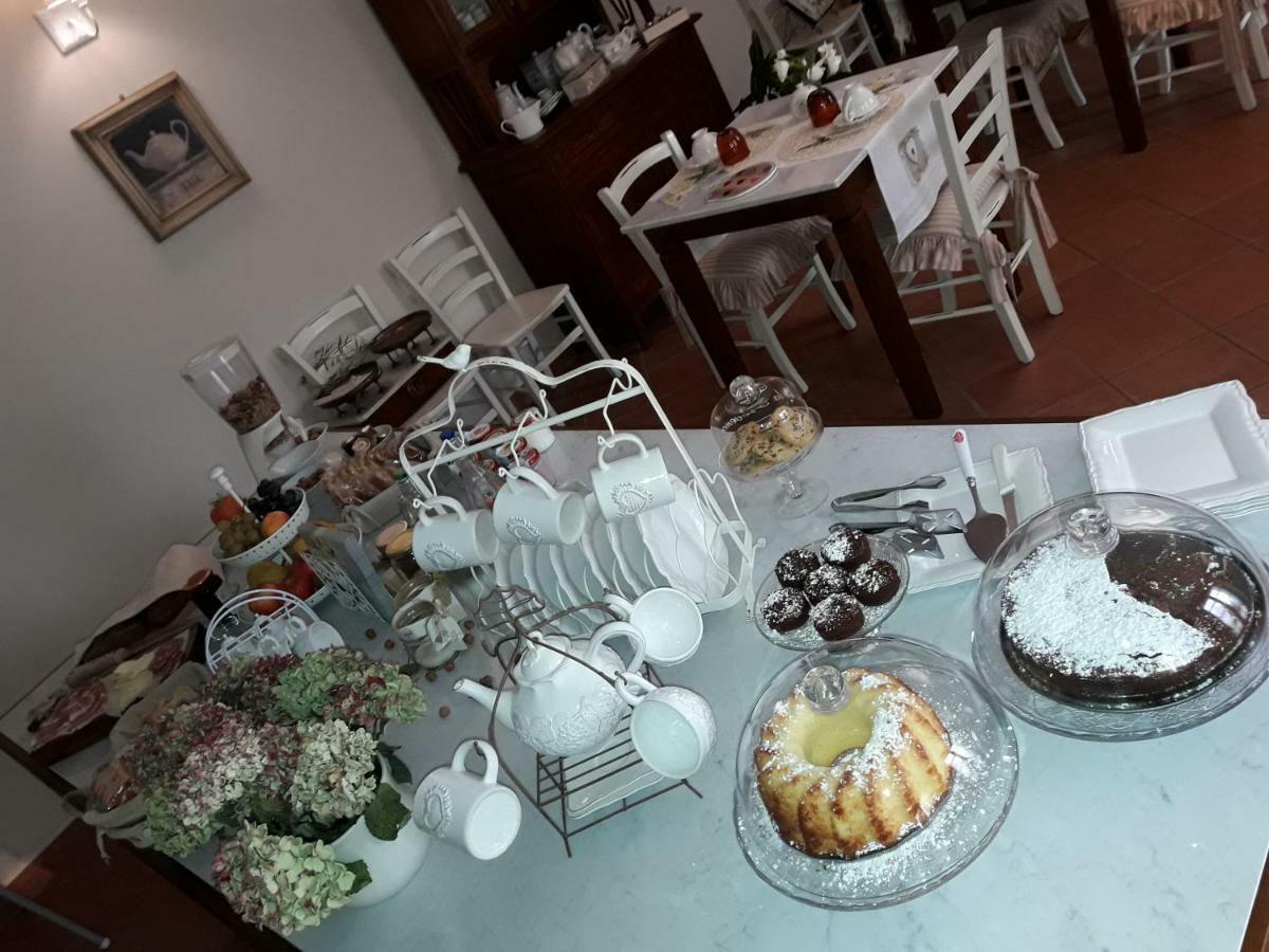 Tenuta Degli Angeli Rossi Άστι Εξωτερικό φωτογραφία
